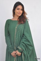 Nivetha Pethuraj At Mental Madilo Movie Press Meet